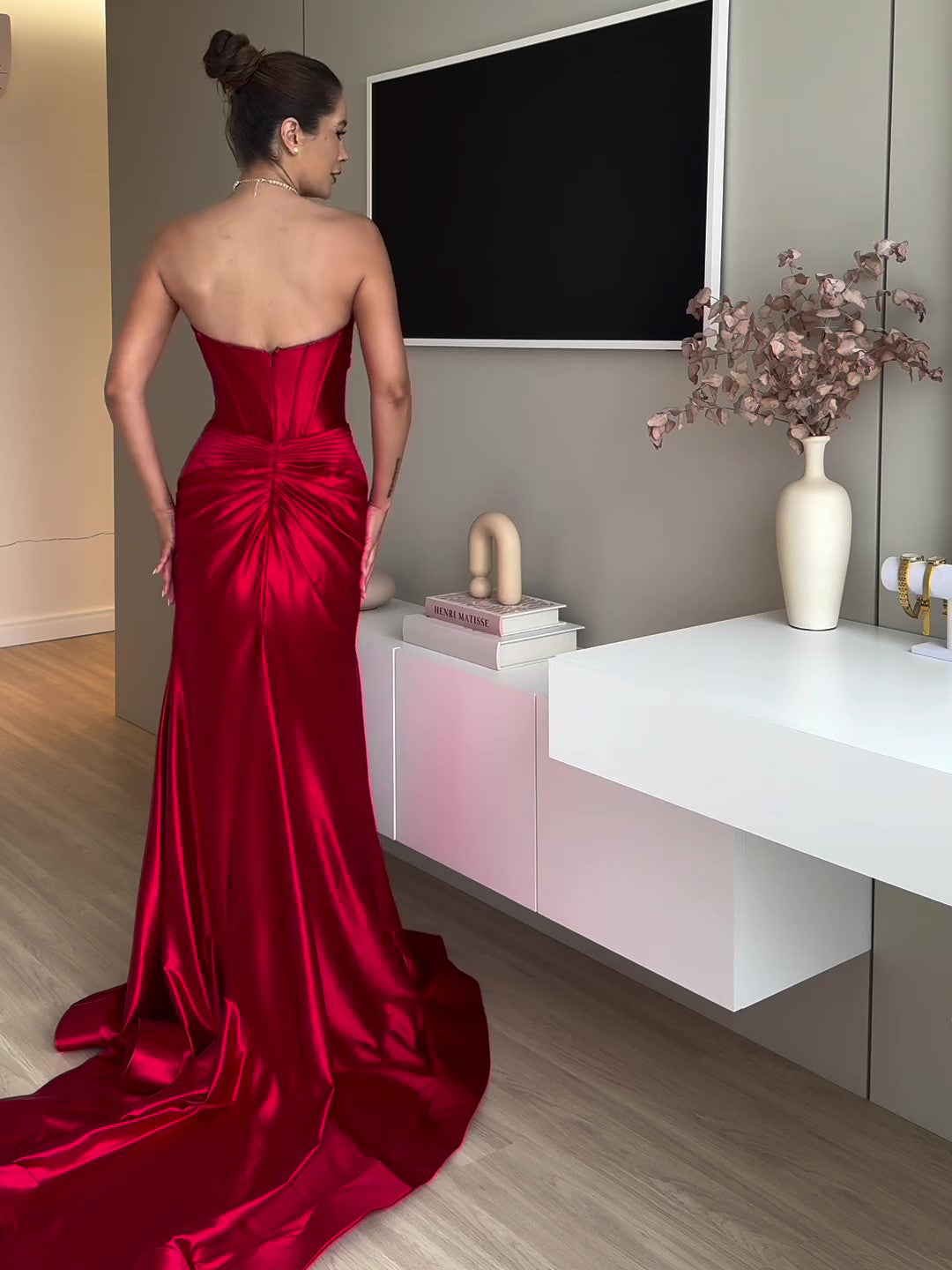 Robe de soirée rouge fendue